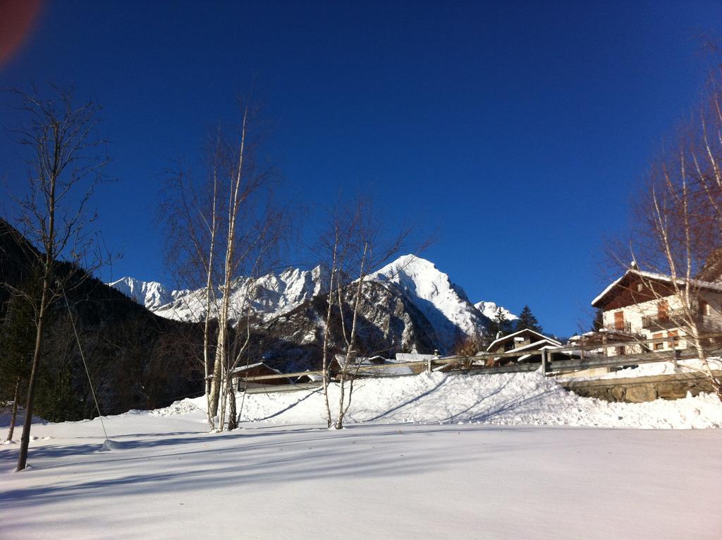 Mont Blanc Apartment Morgex Kamer foto
